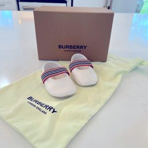 Burberry White Kids Dress Shoes with Red and Black Stripes